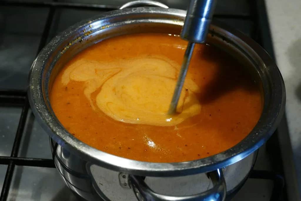 Idealna zupa bez grudek: Wybierz mąkę i zagęść jak ekspert